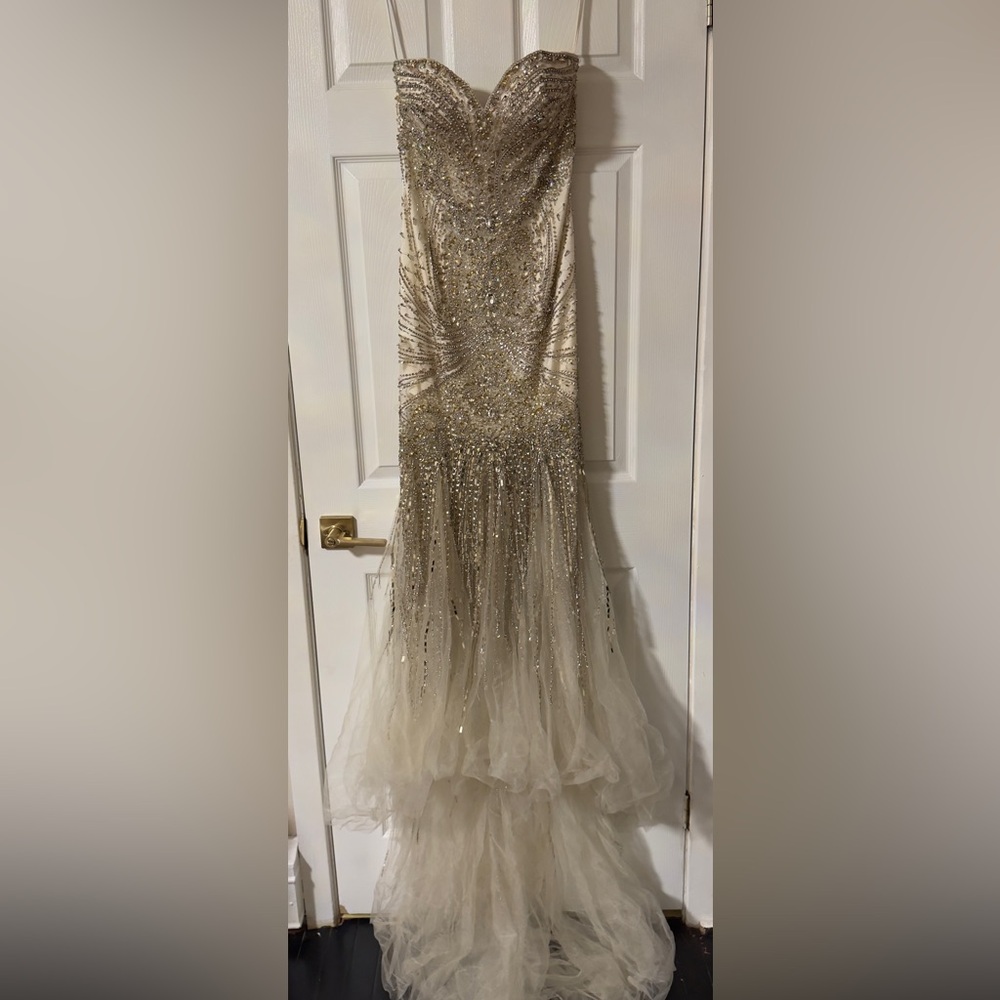 Terani stone dress size 8